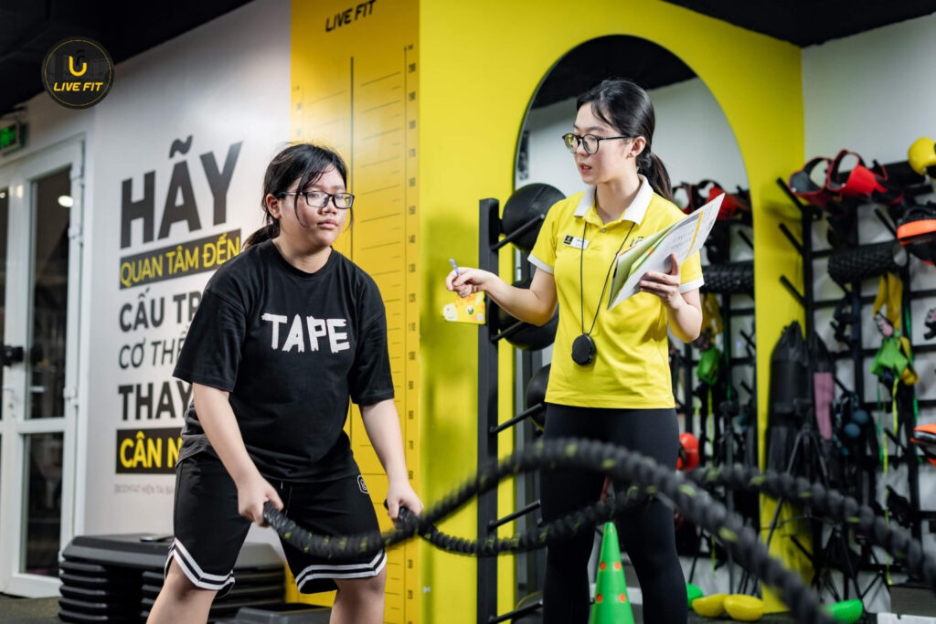 Trẻ thừa cân nên tập luyện như thế nào để giảm cân an toàn?